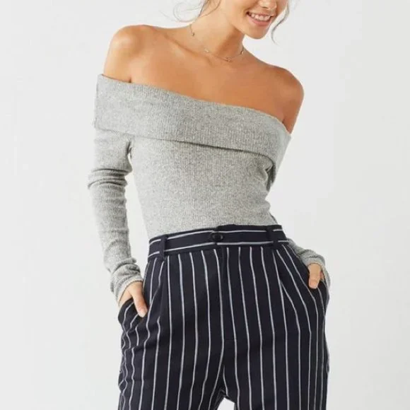 Out From Under Gray Ribbed Knit Long Sleeve Off the Shoulder Bodysuit - Picture 7 of 7